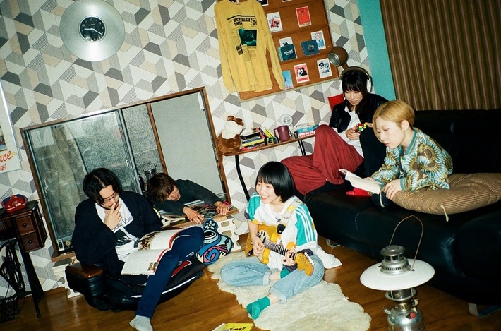 ネクライトーキー、本日8/16リリースのEP『踊れ！ランバダ』収録曲「あべこべ」MV公開。GRASAM ANIMALから木屋和人（Vo/Gt）特別出演