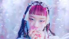 水曜日のカンパネラ、"コカ・コーラ"サマー・キャンペーン・ソング「マーメイド」MV公開