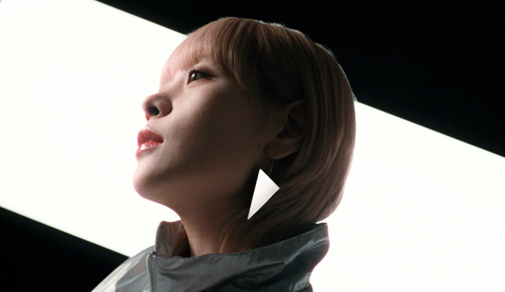 FINLANDS、本日10/18配信リリースの『東京エレキテル / クレア』収録曲「東京エレキテル」MV公開