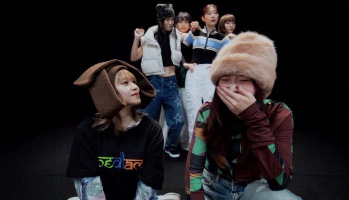 ExWHYZ、midoriko含む6名で撮影された「6WHYZ」MV公開