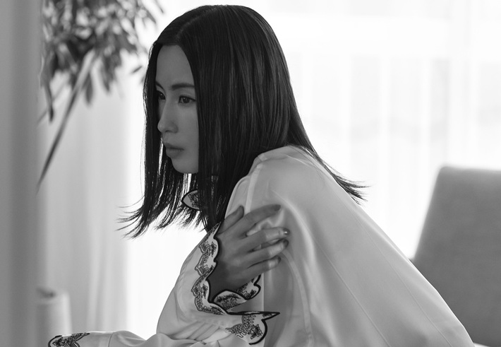 Uru、11/22リリースの配信シングル「「君の幸せを」」ジャケ写公開。アートワーク担当した荒居 誠（PERIMETRON）のコメント公開