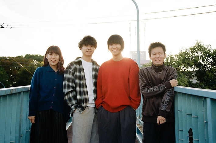 リュックと添い寝ごはん、本日11/15リリースの新曲「恋をして」MV公開。俳優 西垣 匠がピュアな恋心を熱演する胸キュンMVに