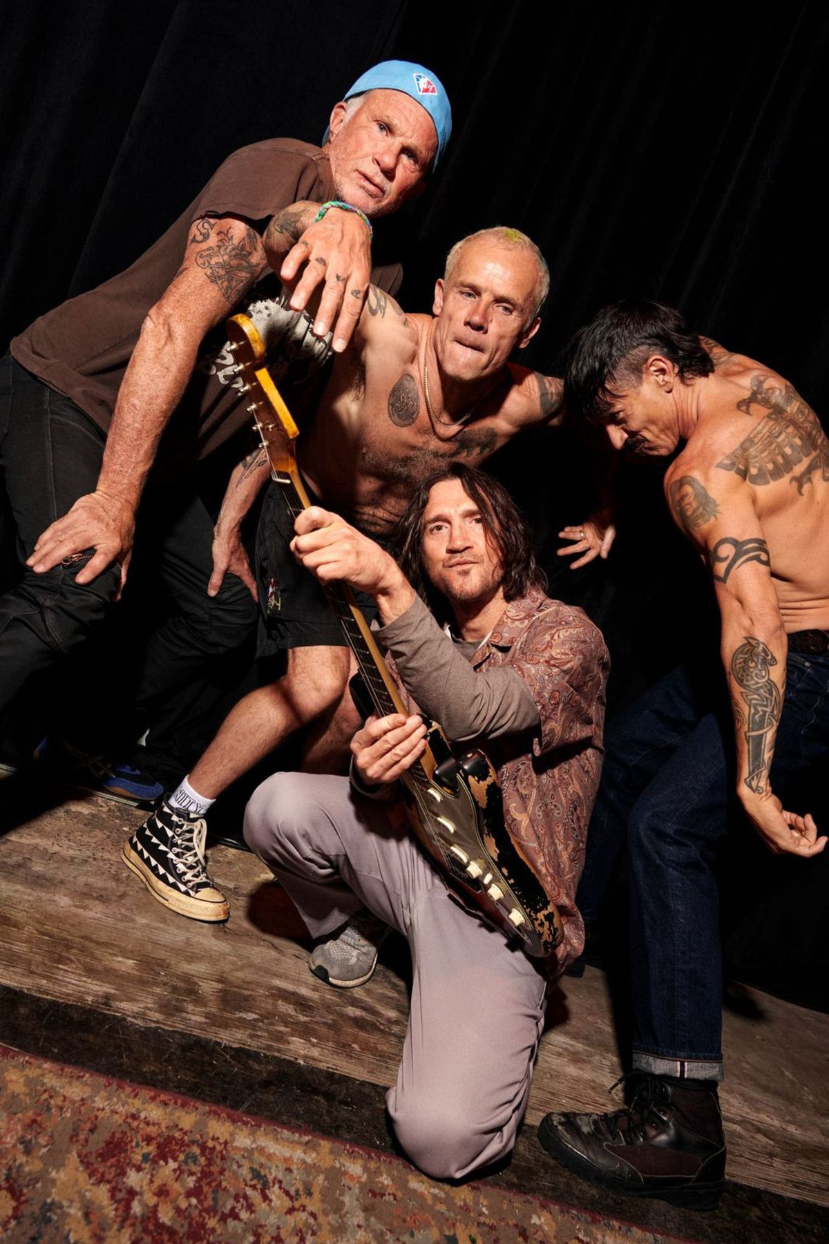 RED HOT CHILI PEPPERS、5月に来日公演決定。ベスト・ヒット 