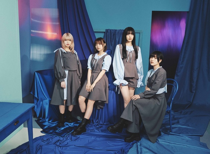 CYNHN、初バンド・セット・ワンマンのDVDリリース決定。クレナズムによる新曲「スターレット」ライヴ映像先行公開。対バン・ライヴ企画"Third Blue Session"も発表