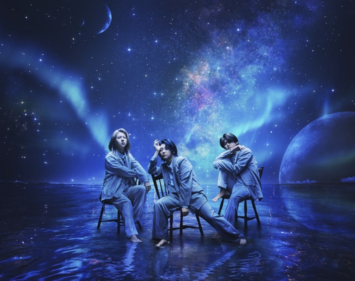 Mrs. GREEN APPLE、映画"サイレントラブ"主題歌「ナハトムジーク」MV制作の裏側捕らえた"Behind the Scenes"公開