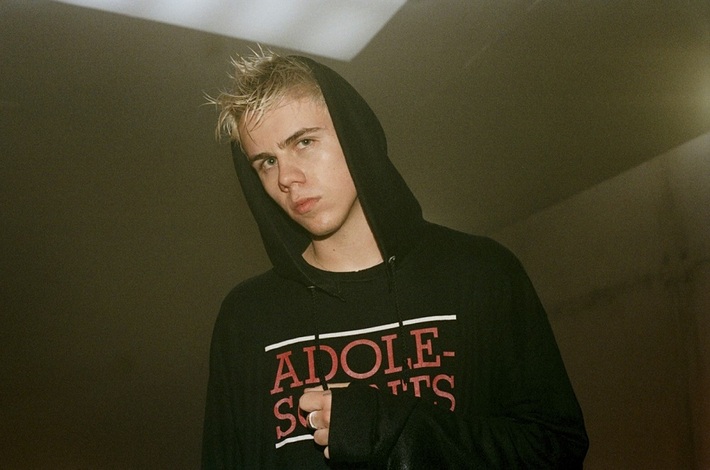 THE KID LAROI、自身の生い立ちが描かれたドキュメンタリー映画"ザ・キッド・ラロイ自伝～若きラップスターの葛藤～"配信スタートと共に新曲「Still Yours」リリース