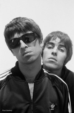 OASIS、30周年記念デラックス・エディション『Definitely Maybe』より「Columbia (Sawmills Outtake)」本日6/13先行配信リリース＆リリック・ビデオ公開