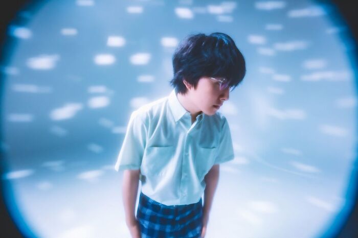 崎山蒼志、バーチャル・シンガー 花譜とのコラボレーション楽曲「抱きしめて」6/12リリース決定