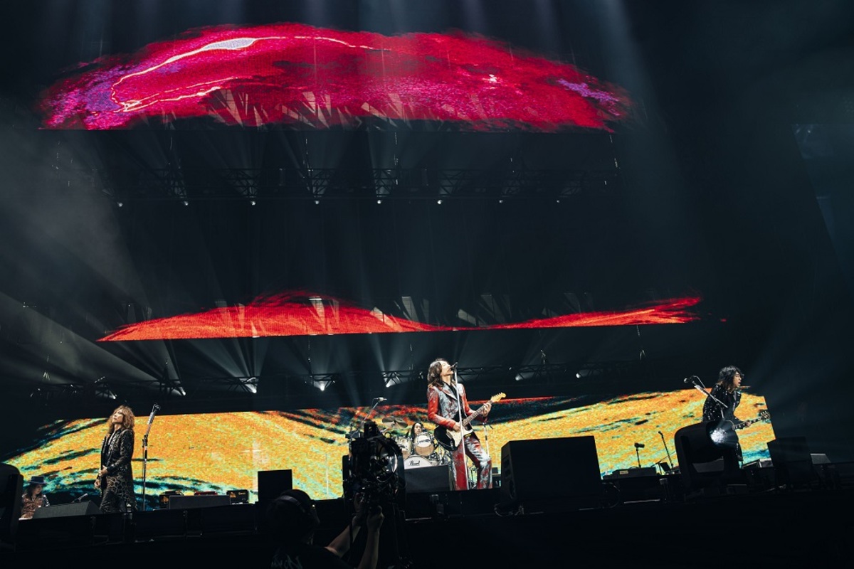 THE YELLOW MONKEY  イエローモンキー　スーパードームツアー Amazon.co.jp: 『THE YELLOW MONKEY 30th Anniversary LIVE