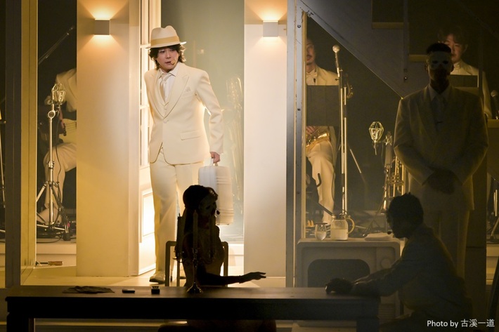 Mrs. GREEN APPLE、映画"Mrs. GREEN APPLE // The White Lounge ㏌ CINEMA"9/13全国公開決定。超特報映像を公開