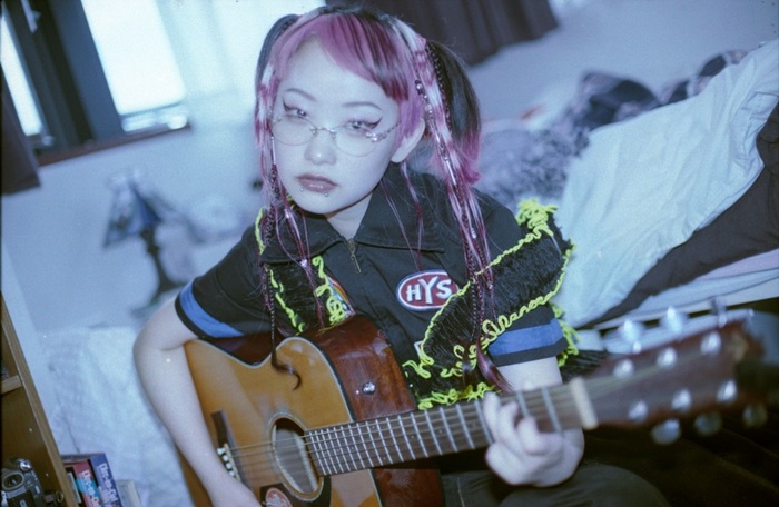水曜日のカンパネラ 詩羽のソロ・プロジェクト、1stアルバム『うたうように、ほがらかに』より「teenager」MV公開