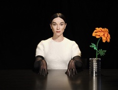 "rockin'on sonic"出演予定のST. VINCENT、話題の新作『All Born Screaming』にボーナス・トラック収録した日本盤12/25発売