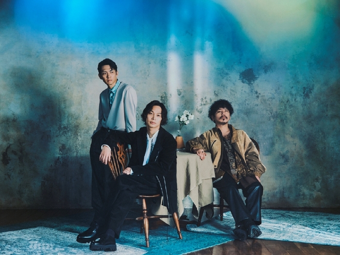 Omoinotake、"GLOBAL WORK"TVCM曲「ホワイトアウト」収録CDを12/25リリース。メジャー2ndアルバム『Pieces』追加収録内容＆ジャケット・デザイン発表