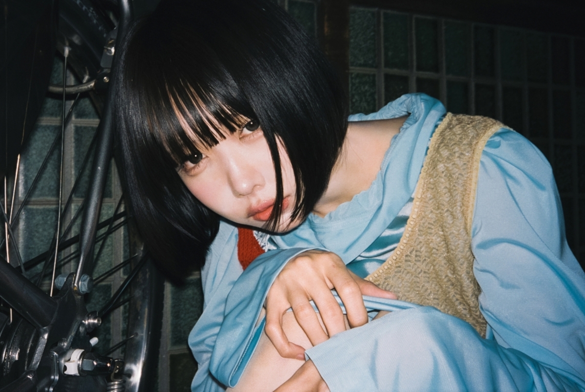 ライブチャット 風香 リーガルリリーが編曲＆演奏で参加。ano、新曲「この世界に二人だけ」明日2/14配信リリース＆21時にMVプレミア公開決定