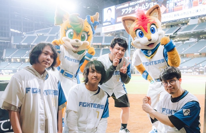 Galileo Galilei、地元北海道の放送局"HBC"とタッグ組み北海道日本ハムファイターズを応援。新曲「青陽潮」が2025シーズンのテーマ曲に決定