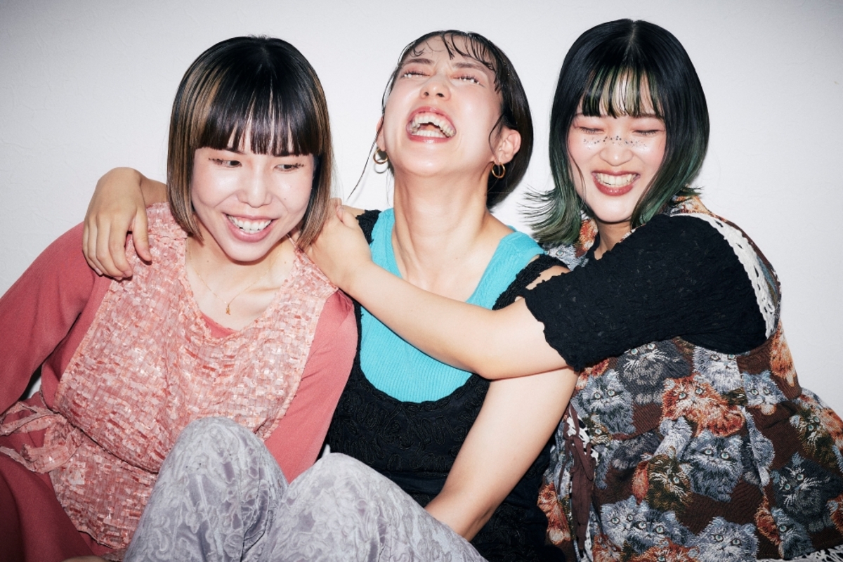 HUMP BACK 結婚行進曲 Hump Back、永遠の愛とロックンロールを誓った「“打上披露宴” at