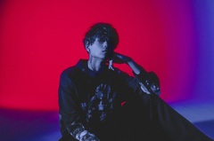 歌い手"弱酸性"としても注目集めるSSW 梟note、5/14リリースのTVアニメ"戦隊大失格"2ndシーズンEDテーマ『正偽』CD収録曲発表