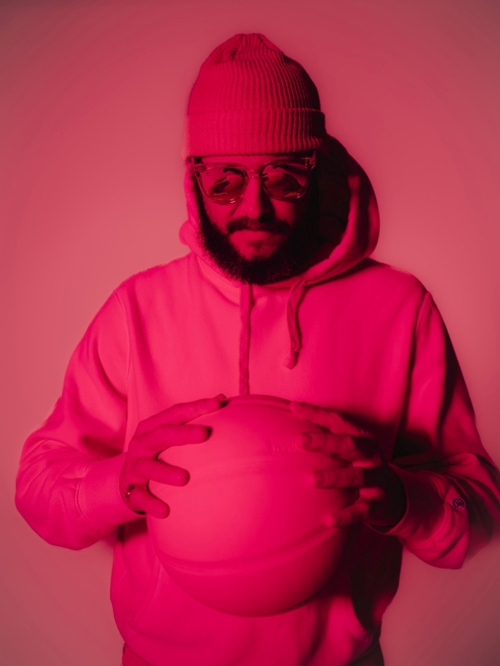 BON IVER、ニュー・アルバム『SABLE, fABLE』リリース前日4/10にTOWER RECORDS渋谷店／梅田店にてリスニング・パーティー＆先行発売実施