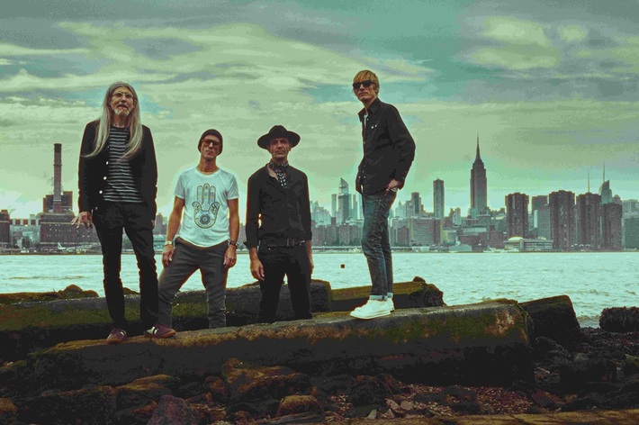 KULA SHAKER、新曲「Charge Of The Light Brigade」本日4/10リリース