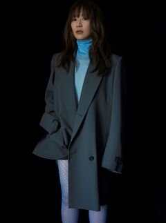 YUKI、2024年のホール・ツアー"SUPER SLITS"ファイナルの映像作品リリース記念した上映会"Be the wind"全国映画館にて開催決定
