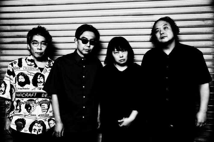 ZAZEN BOYS、日本武道館公演の模様収めたライヴ・アルバム『MATSURI SESSION AT BUDOKAN』本日5/14デジタル・リリース