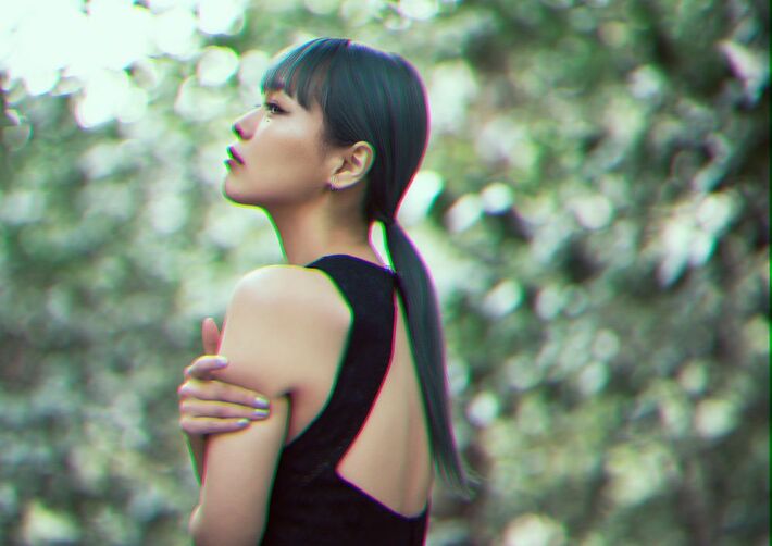 キミノオルフェ、9周年記念楽曲「FAKE=REAL」MV公開。愛の二面性描くスケッチ風タッチの映像作品