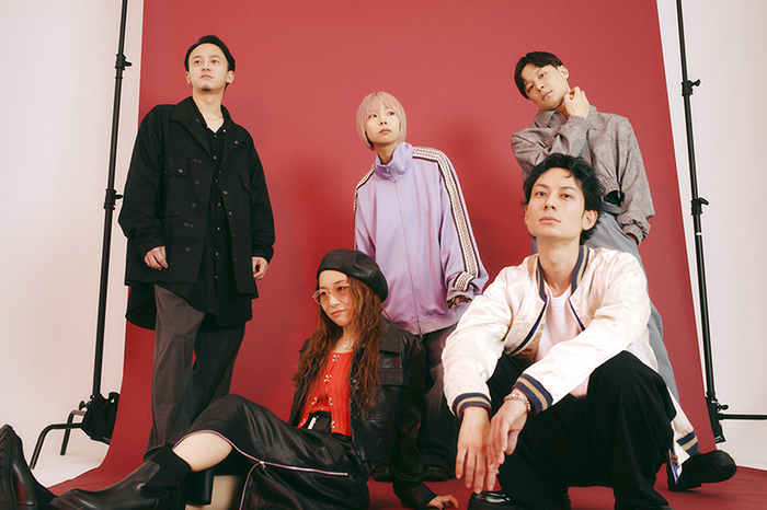 ゴホウビ、結成7周年記念ワンマン11/14開催決定。レーベル移籍第1弾デジタル・シングル『ピンクペッパークランブル』本日6/4配信スタート、新曲メンバー・コメント到着