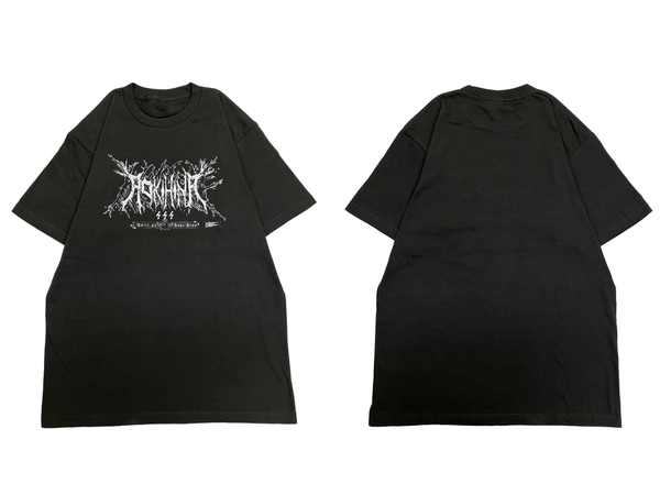 hina_aoki_tee_black_news.jpg