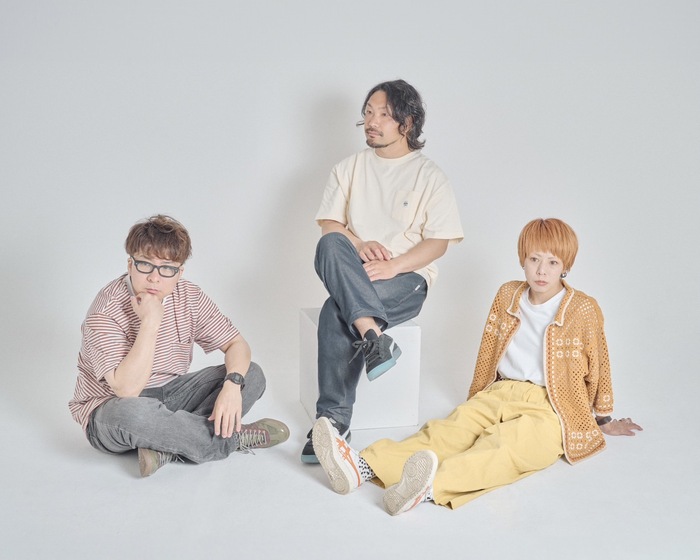 FOUR GET ME A NOTS、韓国メロディック・パンク・バンド WINNINGSHOTとの日韓スプリット・シングル『Blending Horizons』9/3 CD＆配信リリース。日韓でリリース・ツアー開催