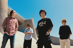 結成10周年迎えたMONOEYES、ニュー・アルバム『Running Through the Fire』9/3リリース。全国ライヴハウス・ツアー決定。新アーティスト写真公開