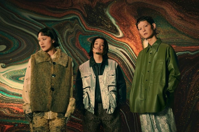 Tempalay、ニューEP『Naked 4 Satan』より新曲「かみんち」先行配信。リリース・ツアー詳細発表。オウンド・メディア"Tempalay the plankton"開設も