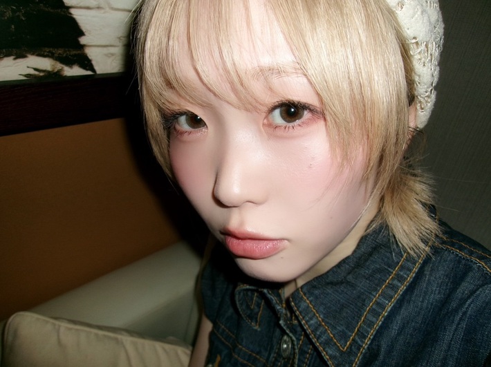 ExWHYZ、新曲「イマジン」先行配信に合わせて"もっともTikTokをやらなそうなメンバー"mayuが個人アカウント開設