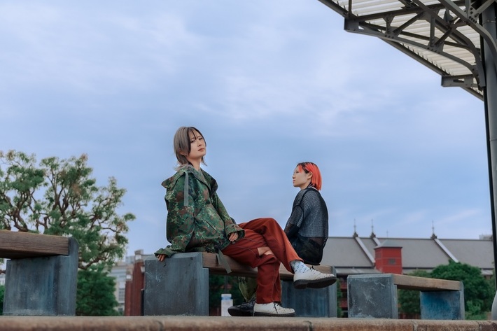 桃色ドロシー、初めて地元横浜について歌った新曲「ミナトミライ」リリース＆MV公開。ROTTENGRAFFTYメンバーと共同制作