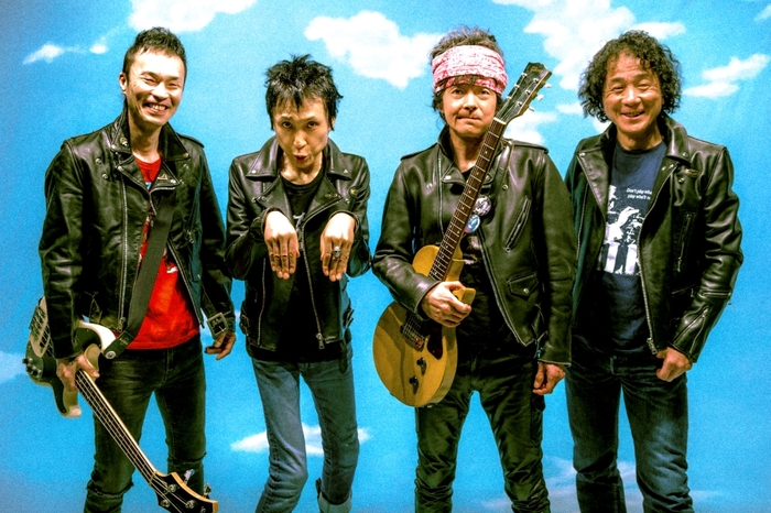 ザ・クロマニヨンズ、ニュー・アルバム『JAMBO JAPAN』10/29リリース決定。56公演に及ぶ全国ツアー開催も発表