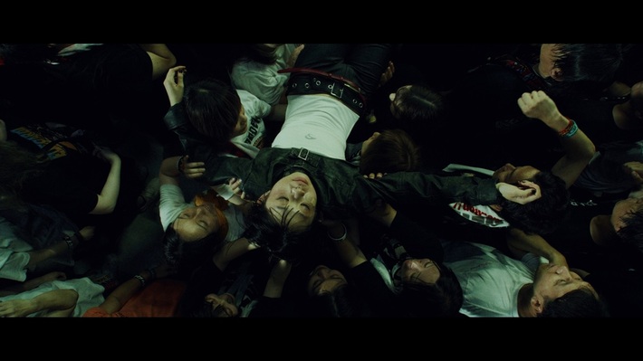 ELLEGARDEN、TVアニメ"ONE PIECE"オープニング主題歌「カーマイン」MV公開