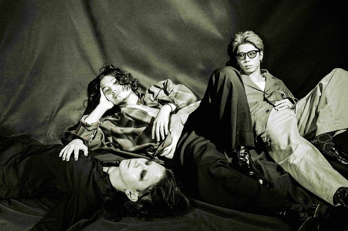 SIX LOUNGE、EP『燦燦』10/1リリース決定。初のコラボ楽曲含む全5曲入り。初回生産限定盤には日比谷野音ワンマン映像も収録