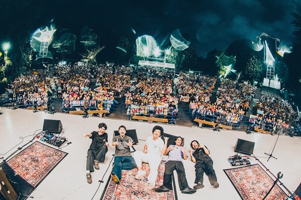 bradio_live4.jpg