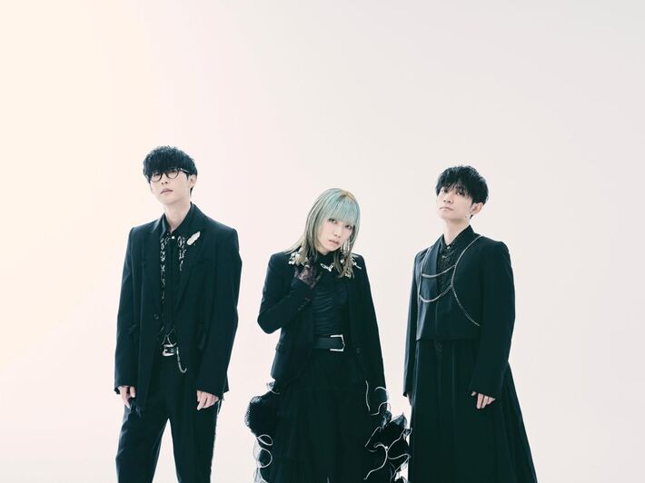 MYTH & ROID × OxT、初のコラボ楽曲「GREATEST GLORIA」ライヴMV公開