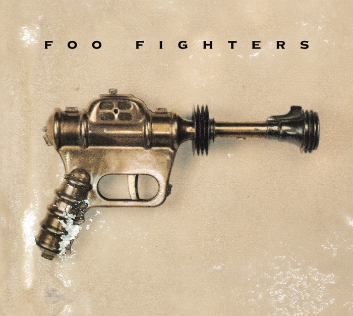 FOO FIGHTERS、デビュー・アルバム『Foo Fighters』30周年記念盤が発売決定。CD盤は日本限定で10/1先行リリース