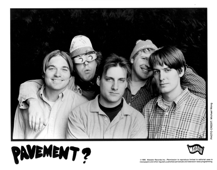 PAVEMENT、ベスト盤『Hecklers Choice』発表。映画"Pavements"サントラCD＆LPで11/14リリース決定。「Grounded」ライヴ映像公開