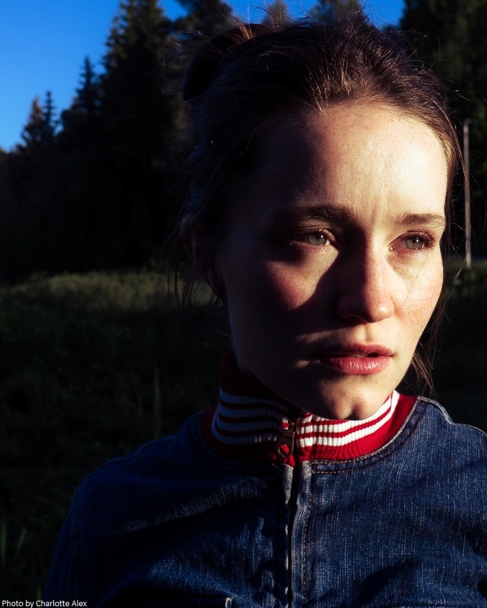 SIGRID、ニュー・アルバム『There's Always More That I Could Say』より東京で制作した先行シングル「Two Years」配信開始