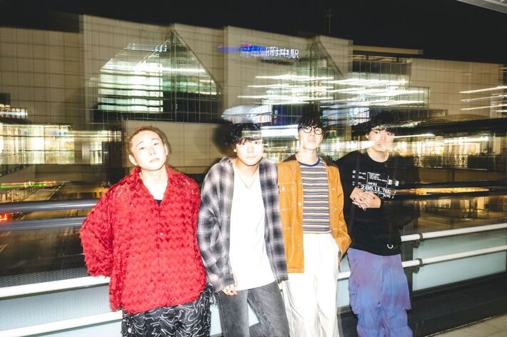 kobore、デジタル・シングル「夜に焦がれて」10/29リリース決定。収録楽曲がファン投票で決まるベスト・アルバムの中間順位も発表