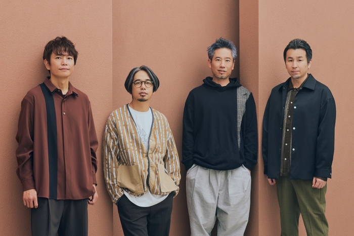 ASIAN KUNG-FU GENERATION、本日10/8リリースの"ファン感謝祭2024"Blu-rayより「路地裏のうさぎ」公開。新アー写も発表