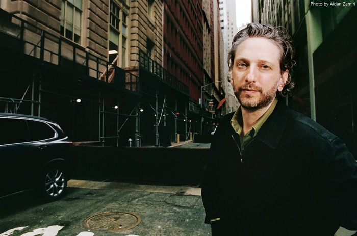 ONEOHTRIX POINT NEVER、ニュー・アルバム『Tranquilizer』より新曲「Measuring Ruins」リリース&ヨシ・ソデオカによるMV公開