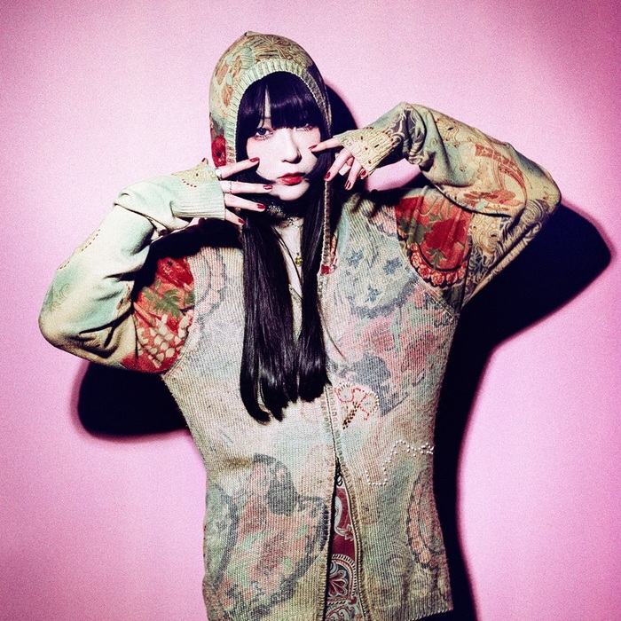Daoko、TVアニメ"ある日、お姫様になってしまった件について"日本語版主題歌のOPテーマ「いいよ」10/30配信決定。skillkillsのGuruConnectとのタッグによるエレクトロ・ナンバー