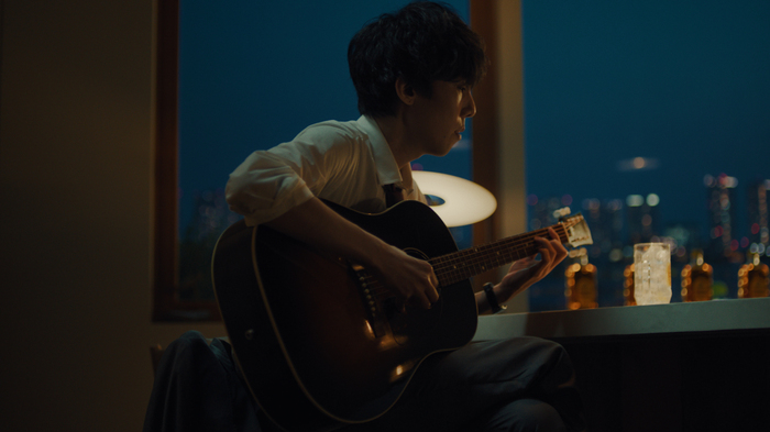 野田洋次郎（RADWIMPS）歌唱、「ウイスキーが、お好きでしょ」スペシャル・ムービー公開