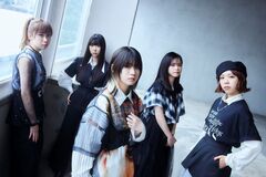 トゲナシトゲアリ、本日10/22リリースのライヴBlu-ray＆DVD『4th ONE-MAN LIVE "協奏の響"』より公演幕開け飾った「誰にもなれない私だから」ライヴ映像公開