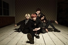 滋賀発ロック・バンド Arakezuri、12/3リリースのニュー・アルバム『ENSEMBLE』よりリード曲「シンガロング」先行配信。本日11/5 21時MVプレミア公開