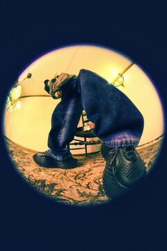 Eve、最新曲「Underdog」11/28配信リリース。OFF SCRIPT描き下ろしジャケット・イラスト公開