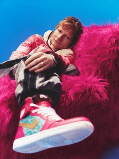 Ed Sheeran、最新アルバム『Play』に新曲含むボーナス・トラック収録したデラックス・エディション本日11/28リリース